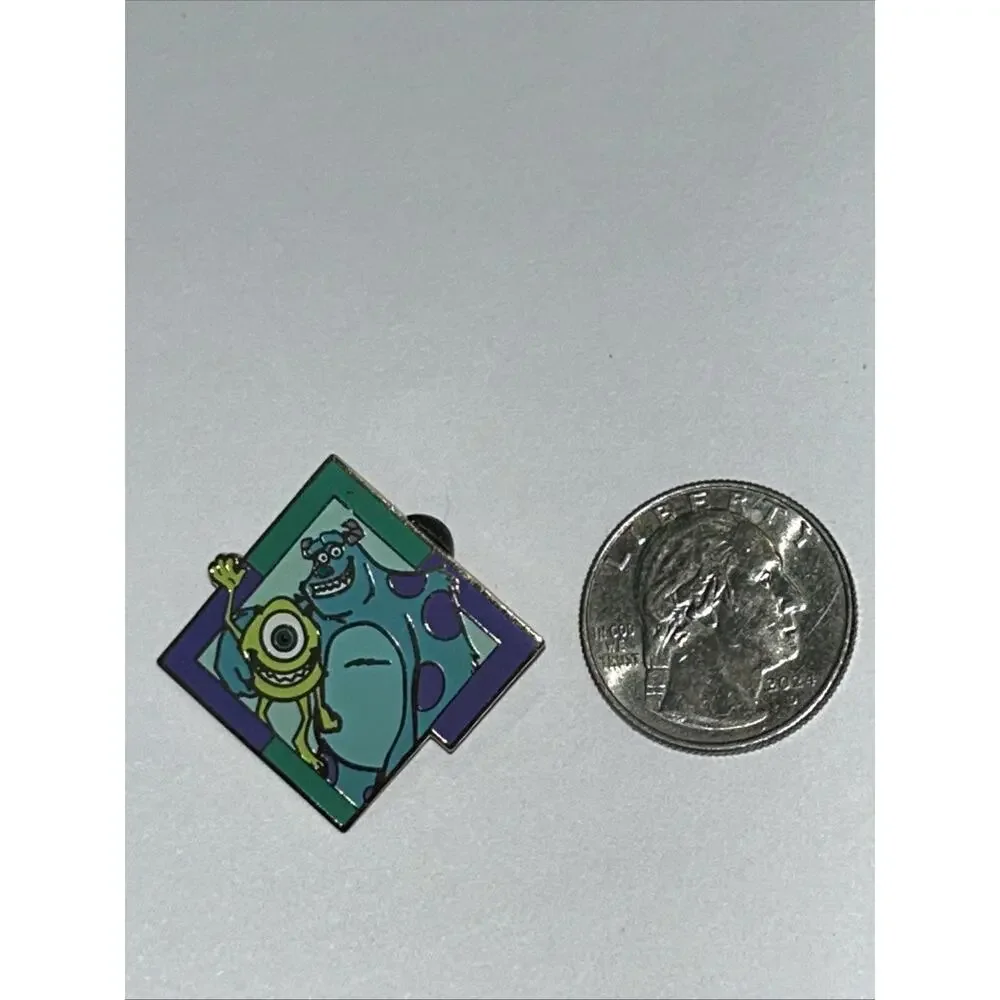 DISNEY WDW 2007 MICKEYS MYSTERY PIN MACHINE GAME PRIZE PUZZLE MIKE & SULLEY PIN
